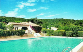 Отель Holiday home Sainte Maxime 25  Сент-Максим